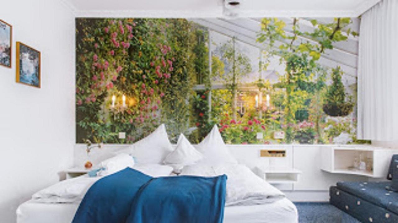 Hotel-Restaurant Lindenhof Kreuzwertheim Zewnętrze zdjęcie